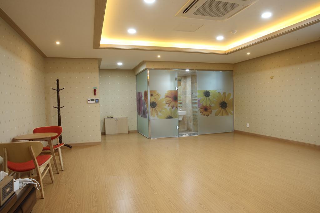 Arisu Gyeongju Hotel Room photo